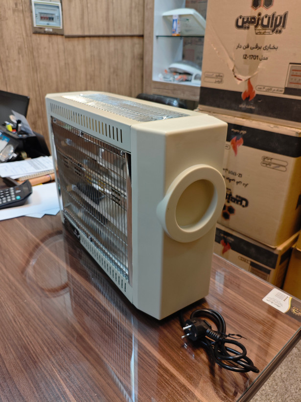 بخاری برقی ۴ شعله فن دار ایران زمین مدل IZ-2800