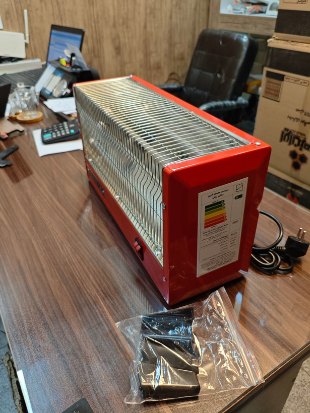 بخاری برقی ۳ شعله ایران زمین مدل IZ-2400