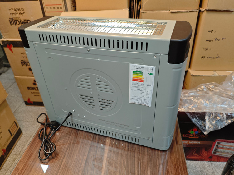 بخاری برقی فن دار ۵ شعله ایران زمین مدل IZ-2803